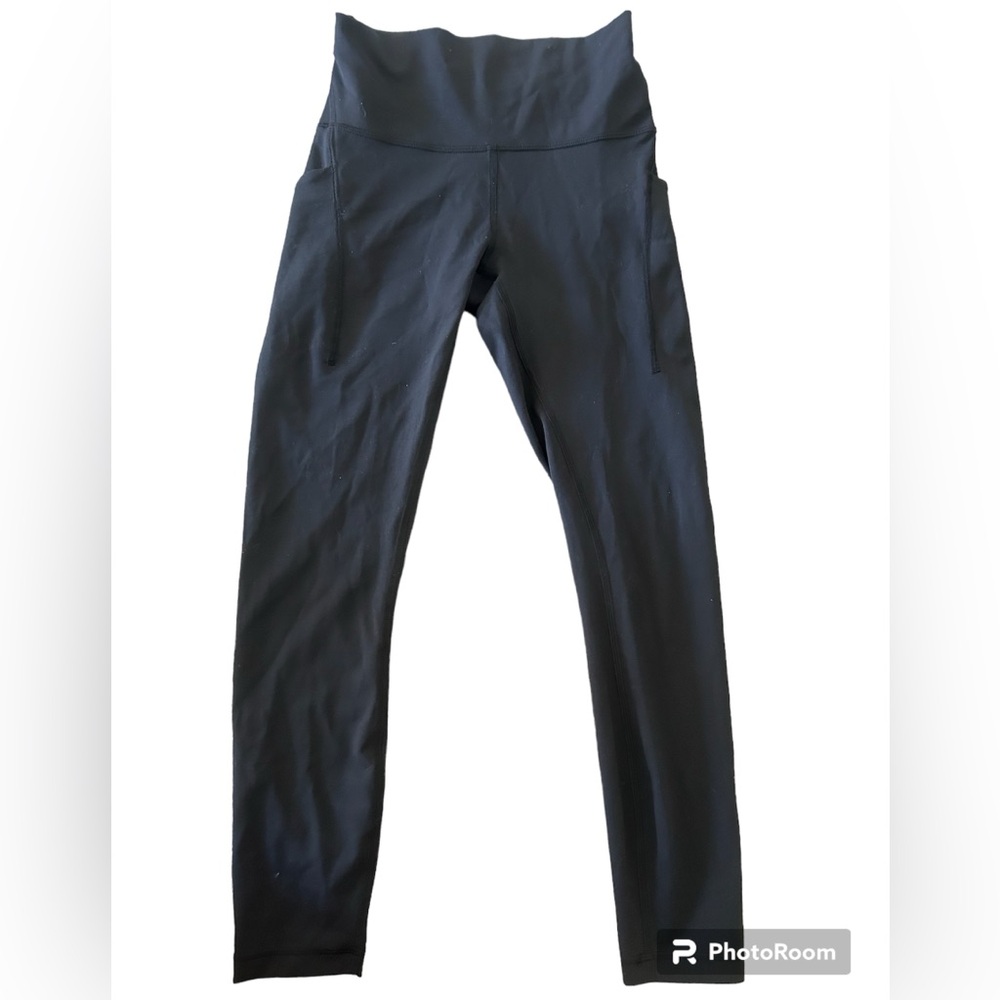 Lululemon Align hi-rise size 6 black leggings